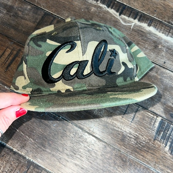 Adult California Republic Cali Camo Camouflage Snapback Flat Bill Cap - Picture 4 of 7